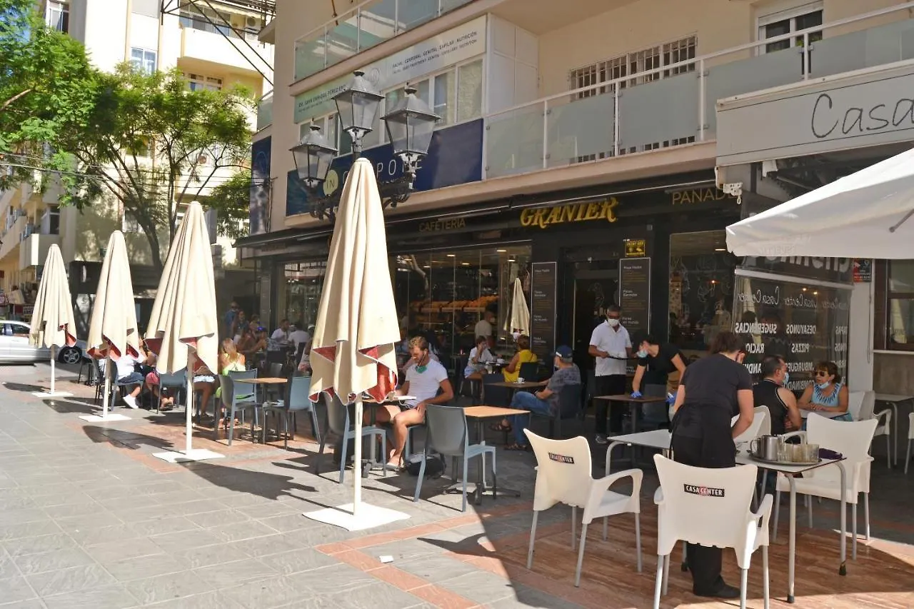 Seaside Haven: Central Fuengirola Apartment with Terrace Spain